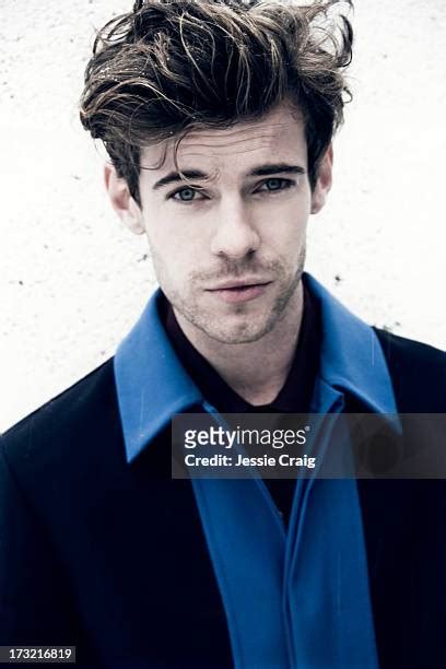 1,353 Harry Treadaway Photos & High